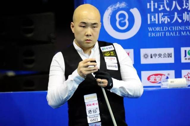 在她的训练 在她的训练